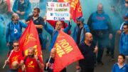 Ex Ilva, sciopero dell’indotto a Taranto. Blocchi stradali contro i licenziamenti