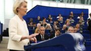 Von der Leyen “Mantenere la rotta verso gli obiettivi climatici, mitigazione e adattamento devono rafforzarsi a vicenda”