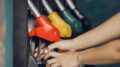 I CARBURANTI ENI (E IP) A PREZZO SCONTATO MANDANO IN FIBRILLAZIONE I BENZINAI