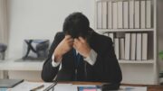 Stress da rientro? Lo psichiatra: “La verità è che non ci siamo mai assentati”