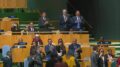 Netanyahu parla all’Onu e assemblea si svuota: “Codardi, andatevene”