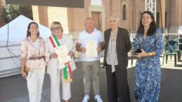 DUE GOCCE D’ORO AL MIELE VENEZIANO:L’APICOLTURA APIPIAVE PREMIATA AL CONCORSO NAZIONALE GRANDI MIELI D’ITALIA
