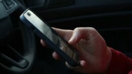Prima di vedere un’auto usata: i controlli online che possono evitare una visita inutile