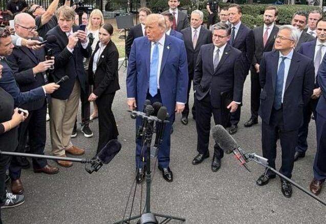 “L’IA è la cosa più grande che ci sia”, Trump accelera e la ribattezza Super intelligenza