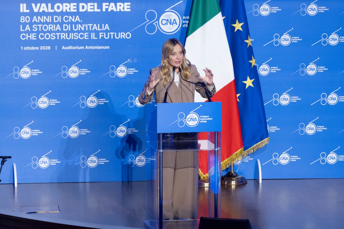 Ue, Meloni “Sulla flessibilità Italia lucida nel porre la questione per tempo” Ue, Meloni “Sulla flessibilità Italia lucida nel porre la questione per tempo”