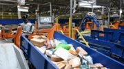 Cina, oltre 150 miliardi di pacchi consegnati dal servizio postale