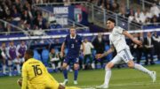Bastoni risponde alla magia di Olise, Francia-Italia 1-1