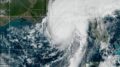 Usa, l’uragano Isaia raggiunge le coste della Florida. Venti a 165 km/h