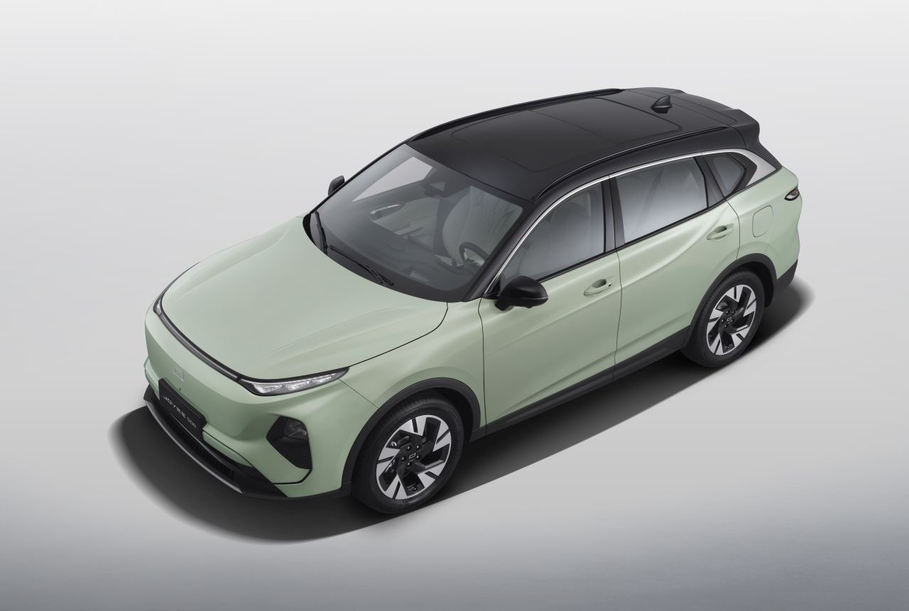 FAWCAR debutta in Italia con 5 SUV, piano di lungo periodo e rete in espansione FAWCAR debutta in Italia con 5 SUV, piano di lungo periodo e rete in espansione