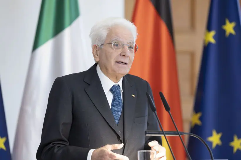 Mattarella “Lavoro simbolo dignità della persona, nessuno può essere asservito” Mattarella “Lavoro simbolo dignità della persona, nessuno può essere asservito”