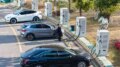 Cina, aumenta il consumo di energia per auto elettriche e servizi dati internet