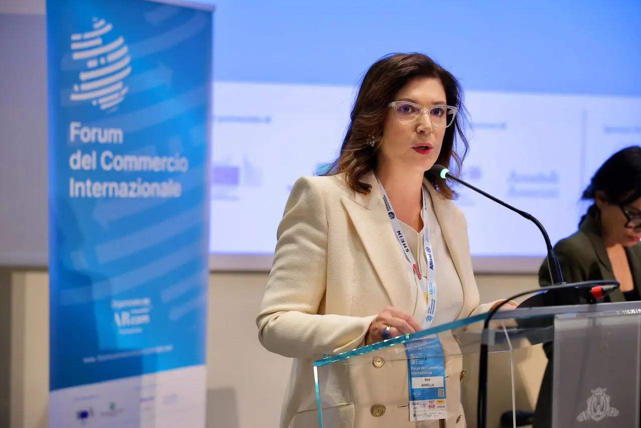 Al Forum Arcom record di presenze, imprese chiedono Ue più forte e regole semplici Al Forum Arcom record di presenze, imprese chiedono Ue più forte e regole semplici