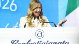 Manovra, Meloni “Aiuteremo le imprese a diventare più forti e creare lavoro”