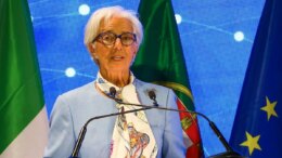 Bce, Lagarde lascerà la presidenza il 7 febbraio 2027