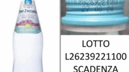 Acqua minerale ritirata dal mercato: il lotto interessato, come comportarsi