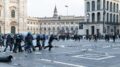 Guerriglia a Milano, Gip dopo gli scontri: “Social possibile detonatore esponenziale di violenza”