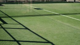 La racchetta supera il pallone: tennis e padel davanti al calcio