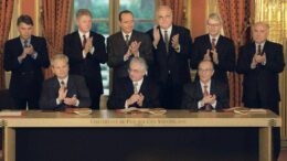 Le guerre non finiscono quando crediamo. La Bosnia e quella difesa europea che esiste già