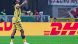 Mbangula show a San Siro: doppietta e risposta a Cissé, il Bologna ribalta il Milan