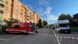 Milano, a fuoco appartamento: muore anziana disabile