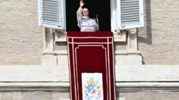 Papa Leone XIV “non dovrà sottoporsi a immunoterapia”