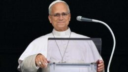 Papa Leone, ok dei medici: confermato il viaggio in America Latina. Il Pontefice: “Felice di tornare”