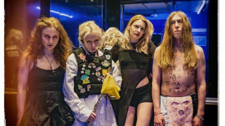Pussy Riot: “Putin può uccidere chiunque, non ci sono conseguenze”