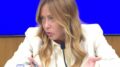 Scintille tra Meloni e giornalista su scontri ai cortei: “Credo nello Stato di diritto, difende la gente perbene”