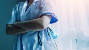 Medici in fuga da Ssn, per la prima volta dimissioni volontarie superano pensionamenti