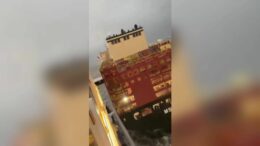 Paura in Germania, nave da crociera si scontra con portacontainer