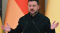 Ucraina, Zelensky: “La guerra ibrida di Putin colpisce anche l’Italia”
